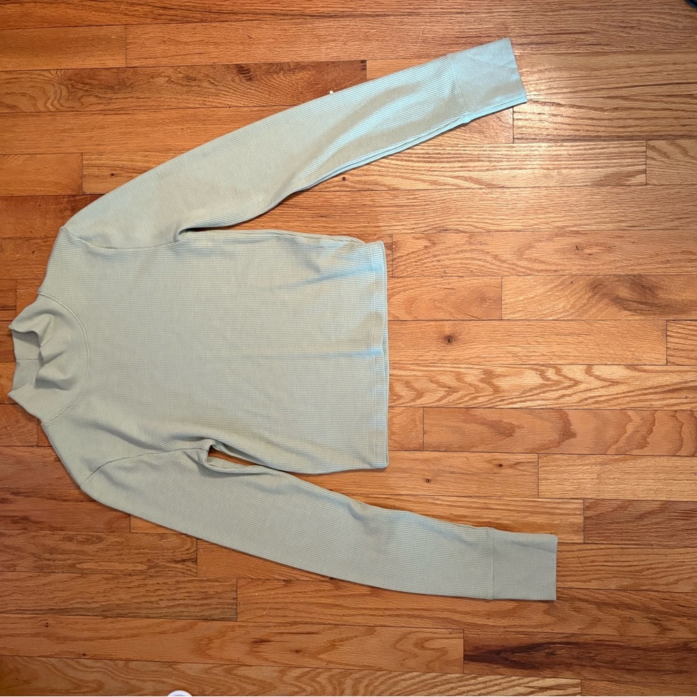 Light Green Turtleneck Long Sleeve Top